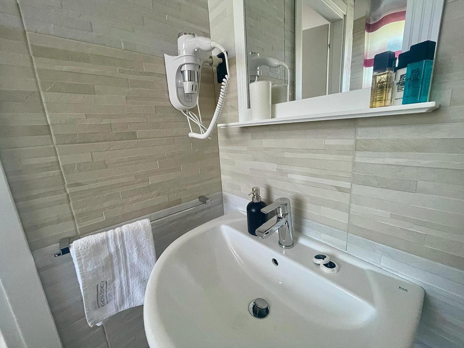 B&B Corso Roma Apricena Eksteriør billede