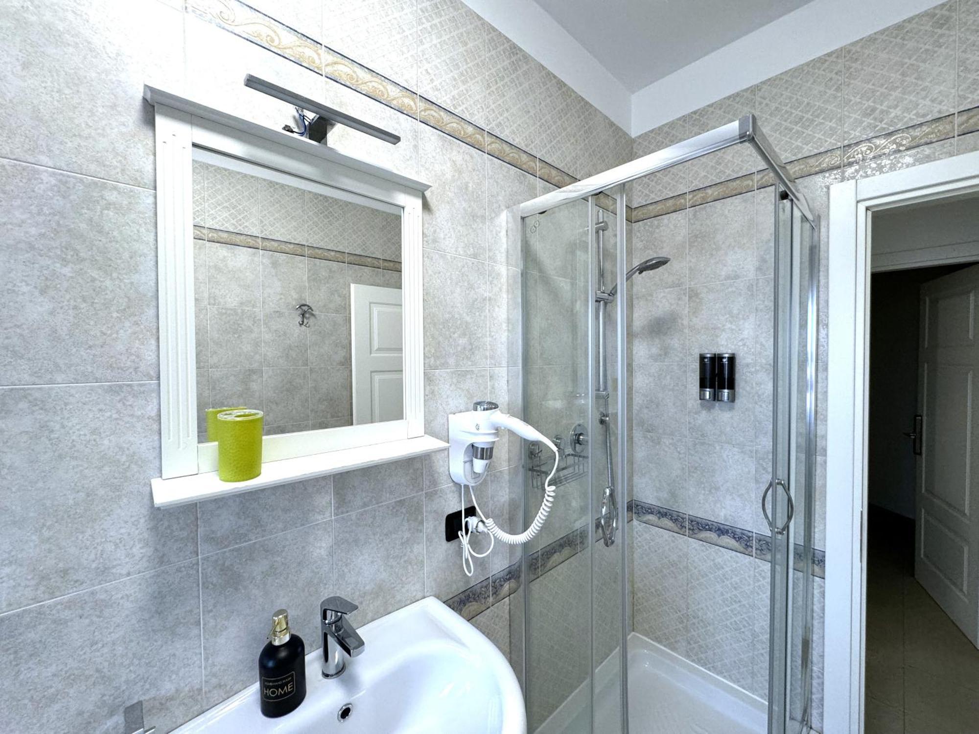 B&B Corso Roma Apricena Eksteriør billede